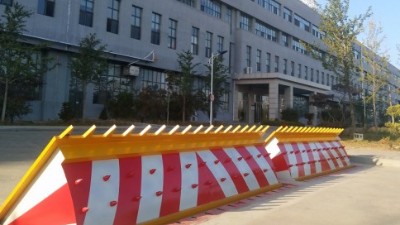 路障机的作用与分类:为您的安全需求选择合适的设备 路障机的作用与分类:为您的安全需求选择合适的设备