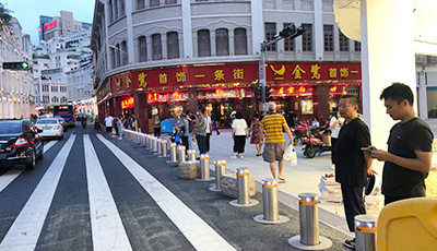 人员密集区 人员密集区